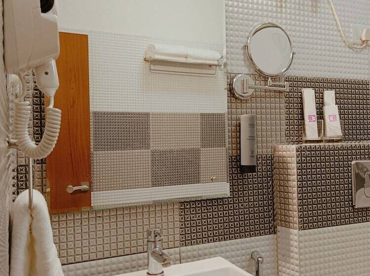 酒店 Mount Polaris Suites & Spa