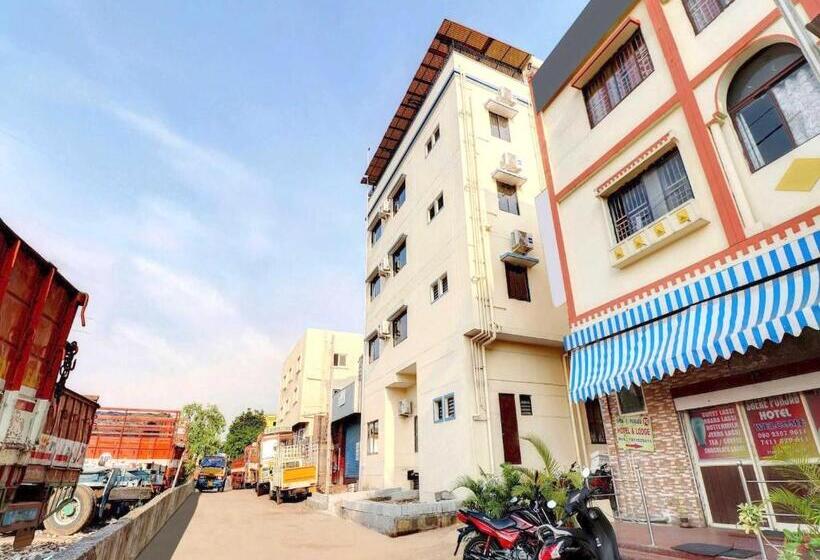 בית מלון כפרי Oyo Flagship 81014 Sunder Nivas