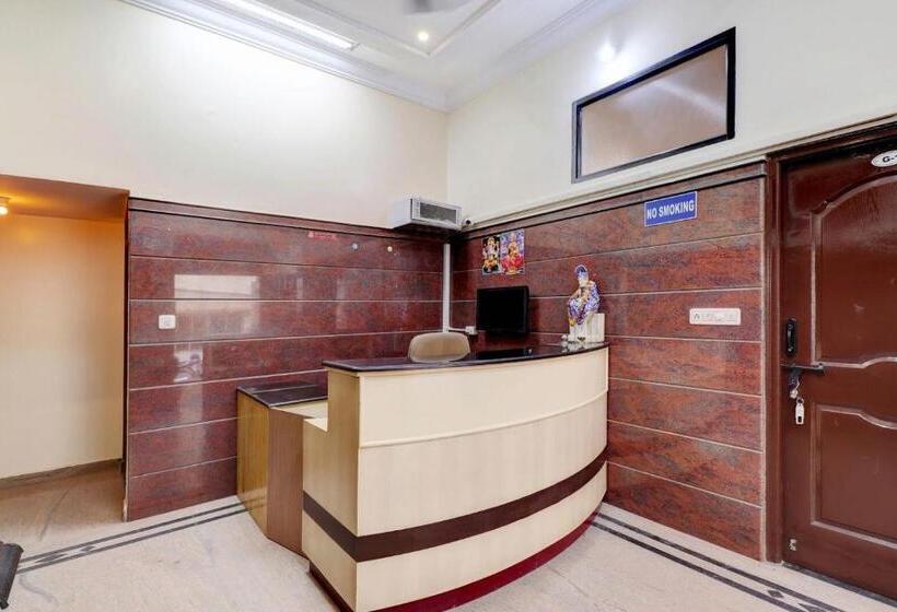 בית מלון כפרי Oyo Flagship 81014 Sunder Nivas