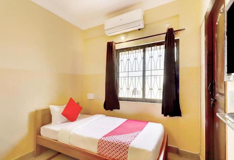 בית מלון כפרי Oyo Flagship 81014 Sunder Nivas