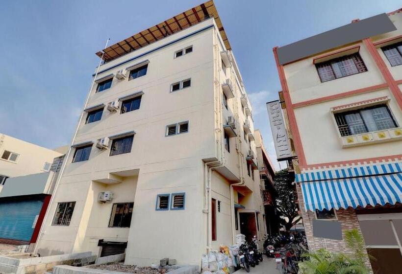 בית מלון כפרי Oyo Flagship 81014 Sunder Nivas