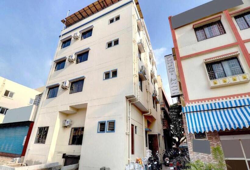 בית מלון כפרי Oyo Flagship 81014 Sunder Nivas