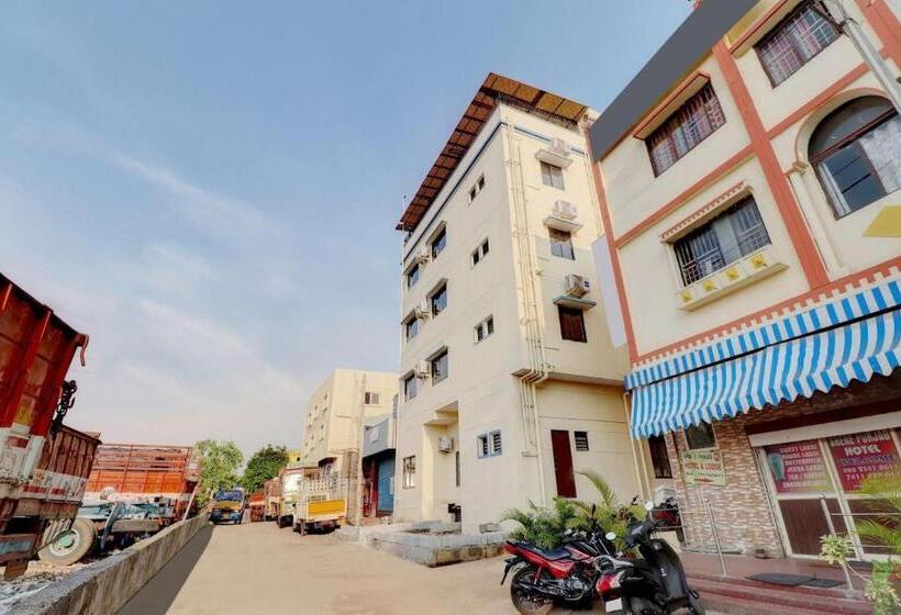 בית מלון כפרי Oyo Flagship 81014 Sunder Nivas