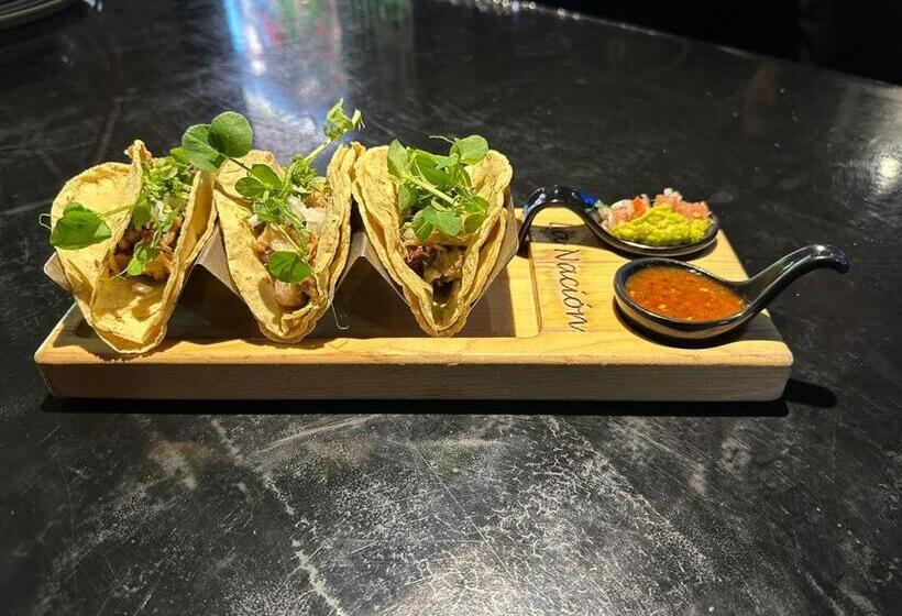 Отель Plaza De Armas