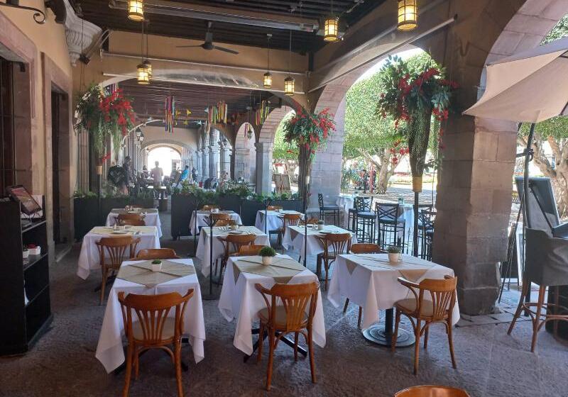 Отель Plaza De Armas