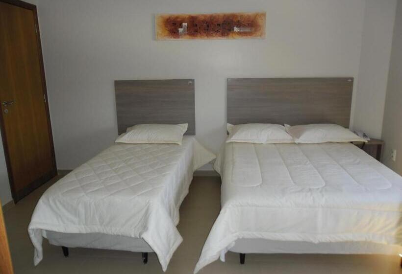 בית מלון כפרי Rancho Alegre Palace