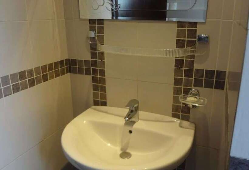 هتل Tamrah Suites