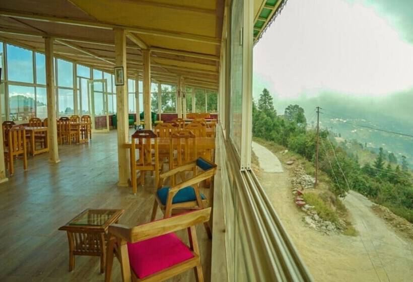 فندق The Royals Apricot Garden