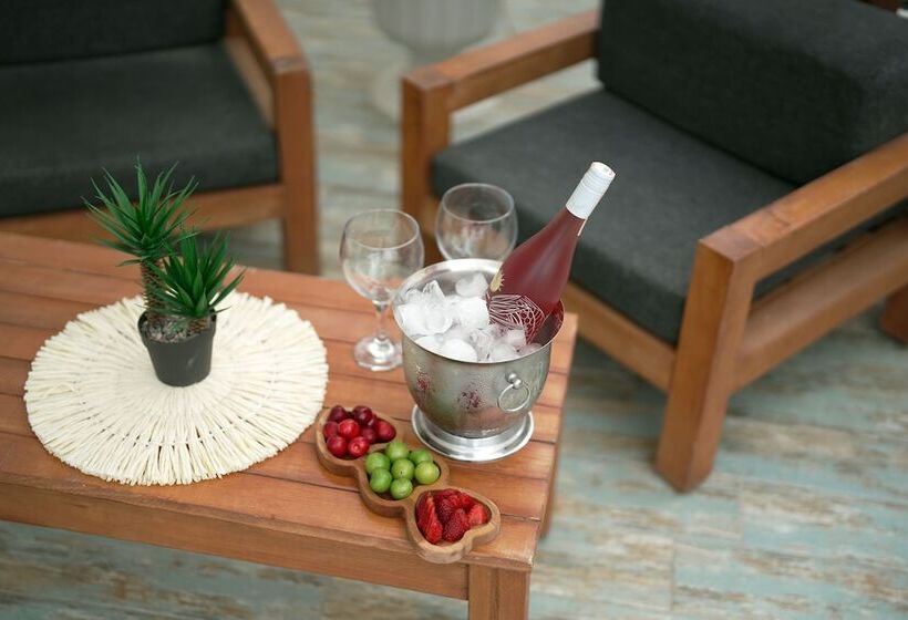 בית מלון כפרי Umbelo Suites Dalyan