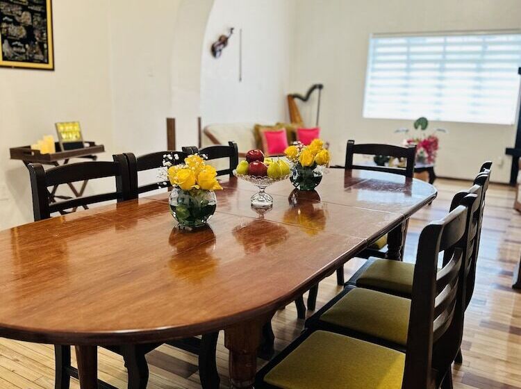 Pension Casa Balthazar Hostel