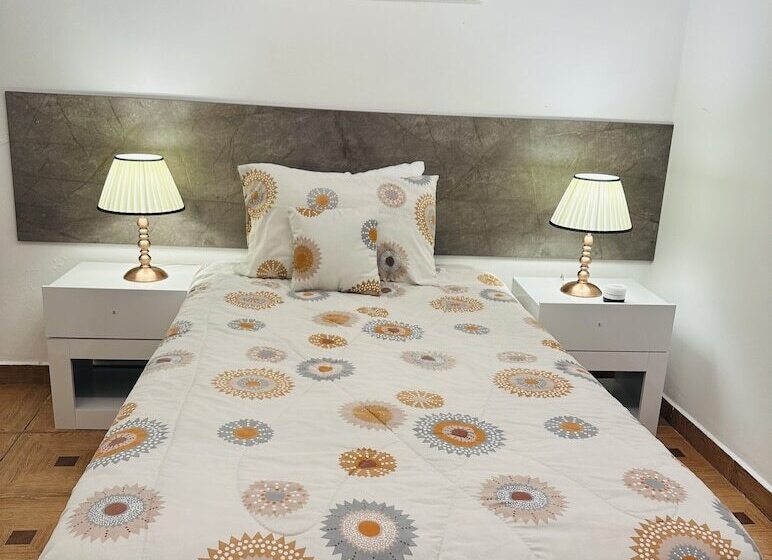 Pension Casa Balthazar Hostel