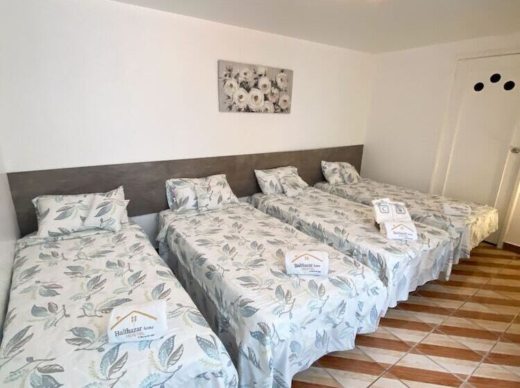 Pension Casa Balthazar Hostel