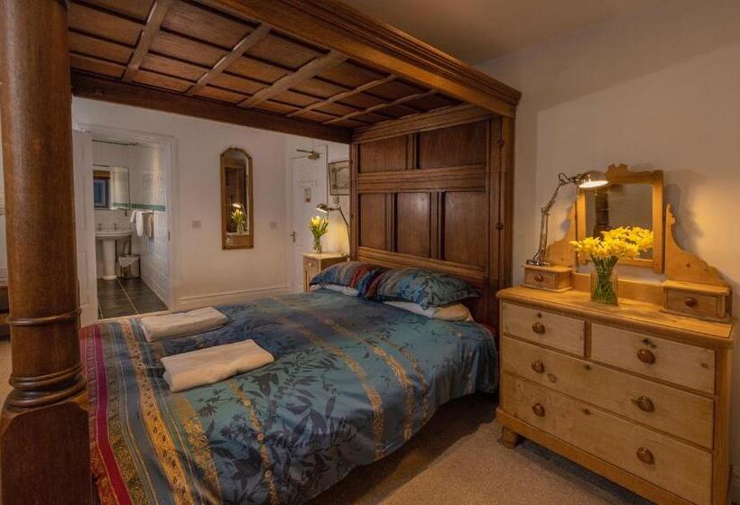 بنسيون Mountain Church