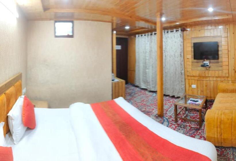 بنسيون Sheesha Cottage