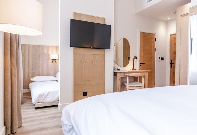 School Lane Hotel In Liverpool One