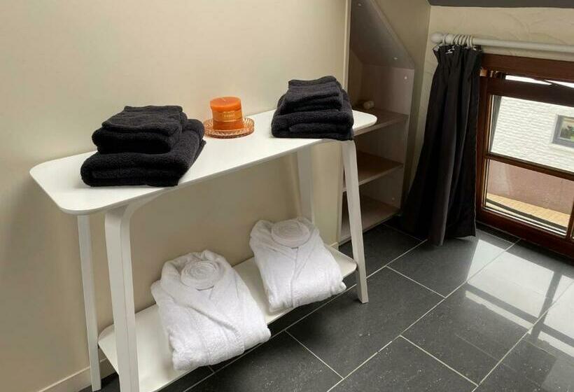 ベッドアンドブレックファースト Au Refuge Du Bois