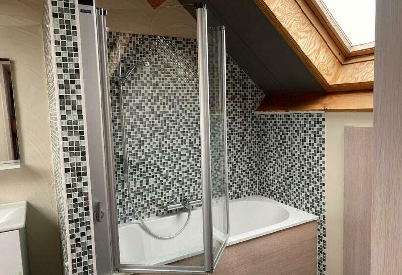 ベッドアンドブレックファースト Au Refuge Du Bois