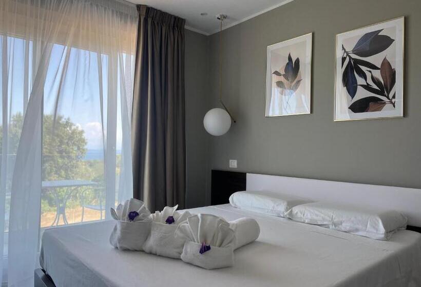 مبيت وإفطار Aurantia   Mediterranean Tale