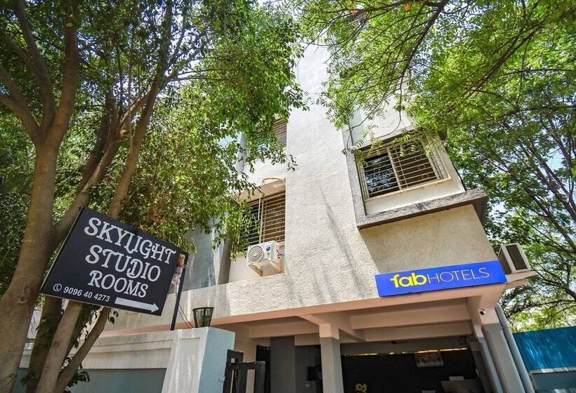 Fabhotel Skylight Studio Rooms