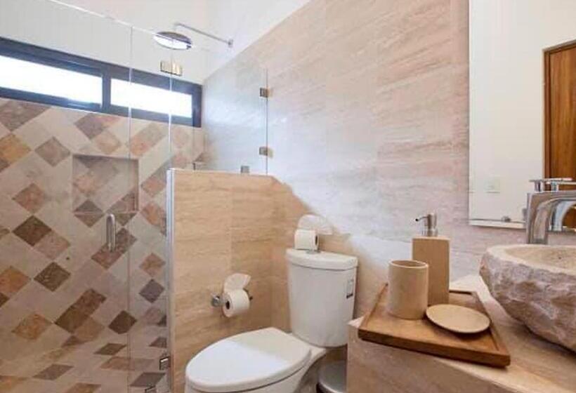 هتل Casalabastilla