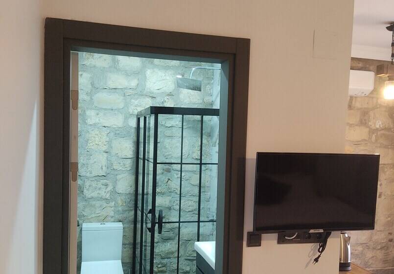 فندق Chakra Vourla