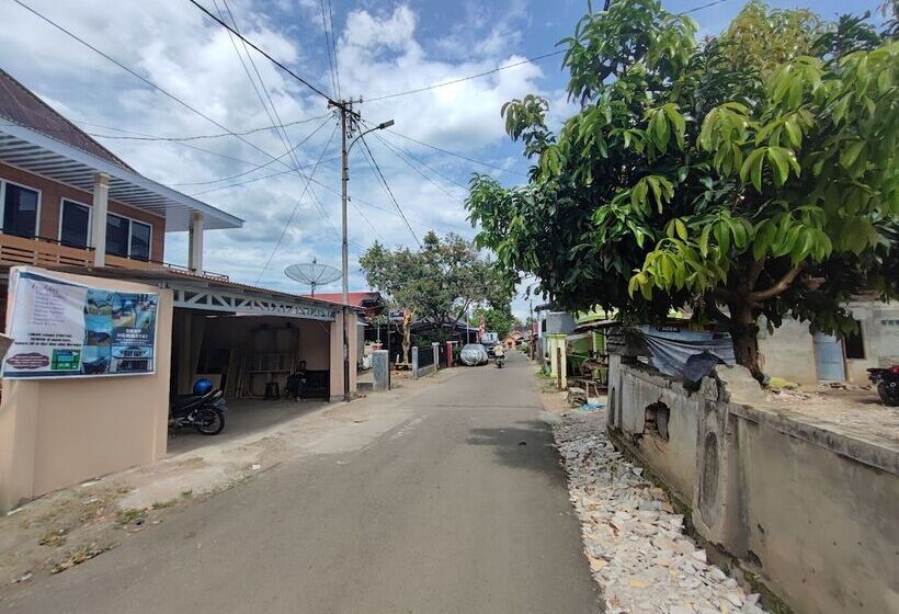 فندق Oyo 92357 Zzip Homestay