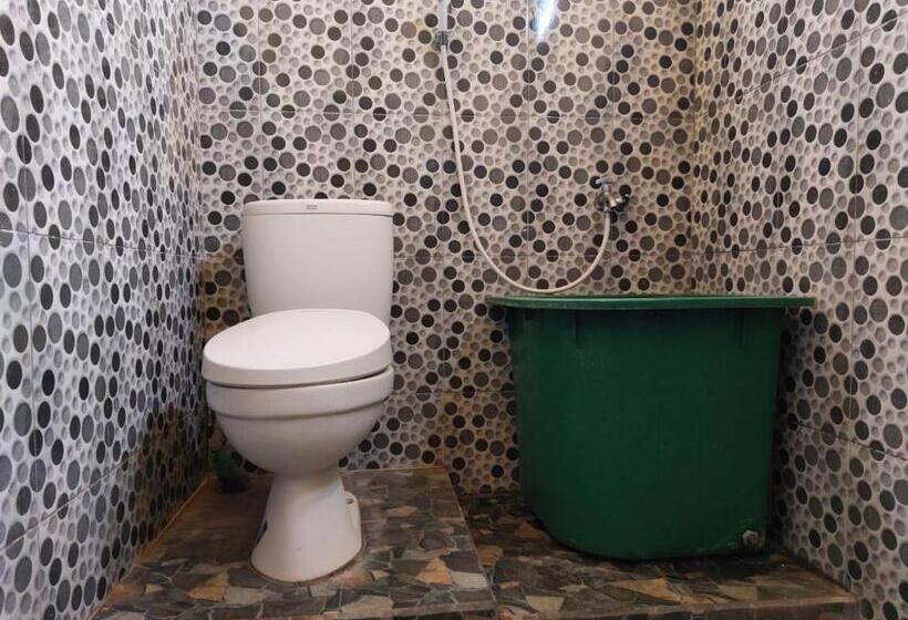 فندق Oyo 92357 Zzip Homestay