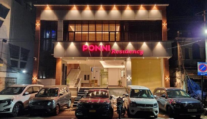 Отель Ponni Residency Thanjavur