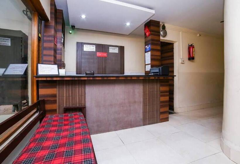 Отель Uttam Guest House