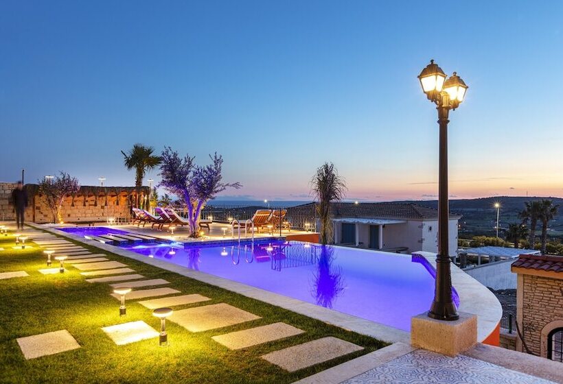 Lavie Otel çeşme