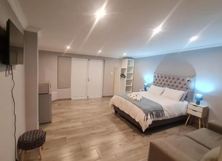 بنسيون 51 On Vlei