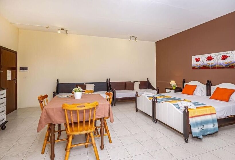 پانسیون Beautiful Studio In Gozo Island