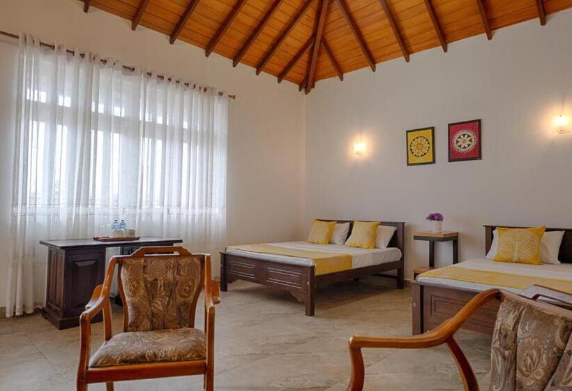 بنسيون Kandyan Mount Mirror Boutique Villa