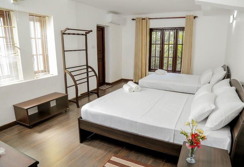 ペンション Villa Kengalle