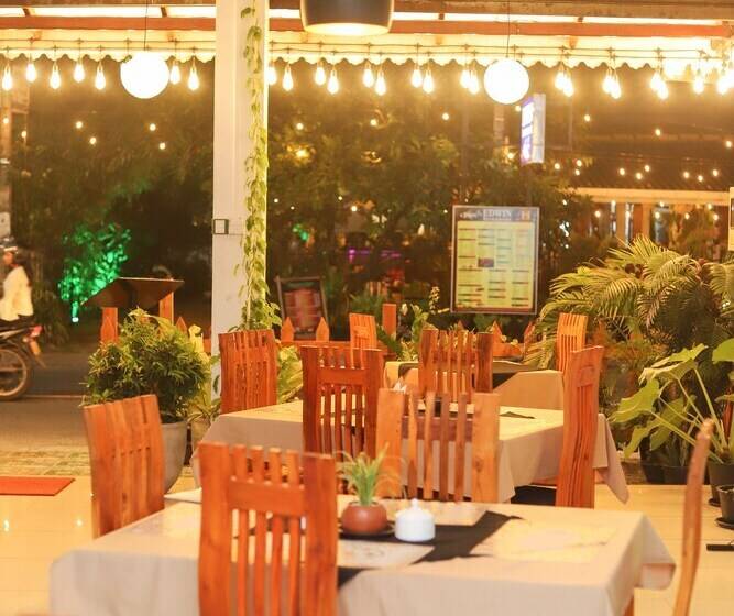 リゾートホテル Royal Hub