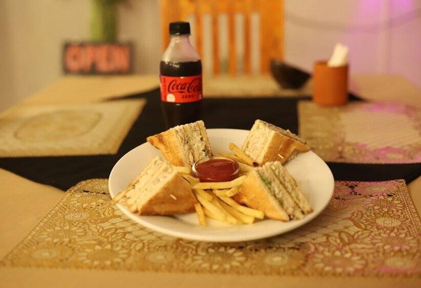 אתר נופש Royal Hub