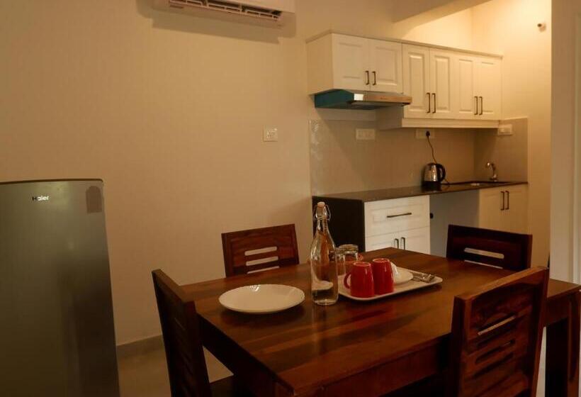 Serenova By Dia Hotels