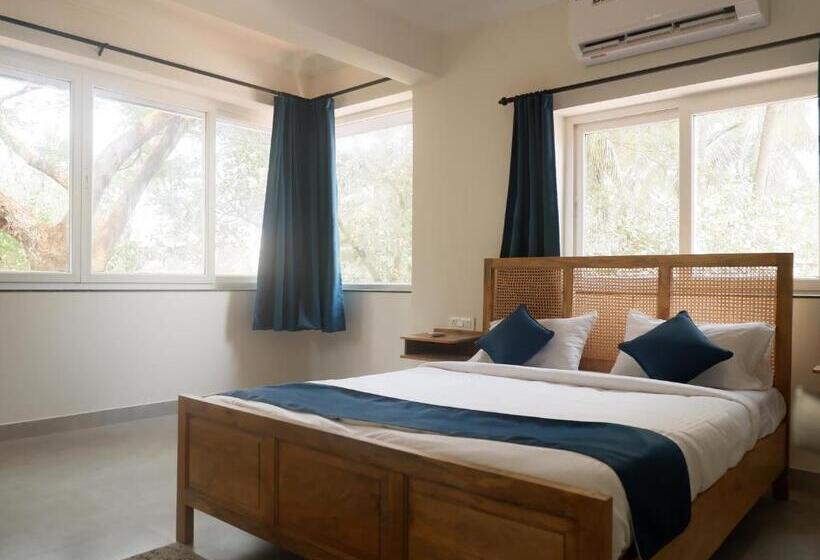 Serenova By Dia Hotels