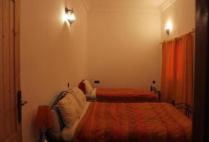 호스텔 Chez Yacob Tamnougalt