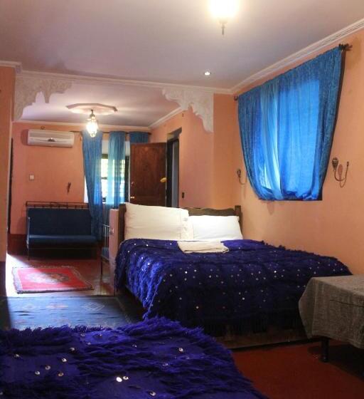 호스텔 Chez Yacob Tamnougalt