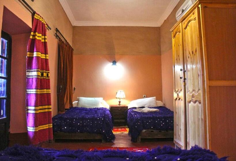 호스텔 Chez Yacob Tamnougalt