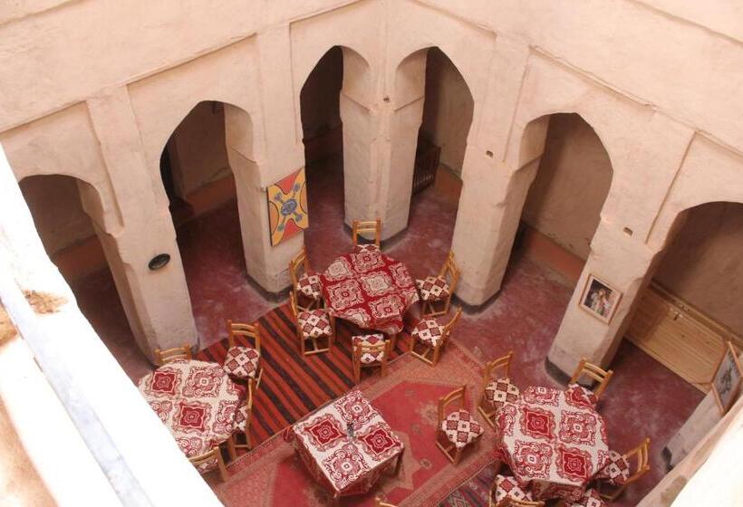 호스텔 Chez Yacob Tamnougalt