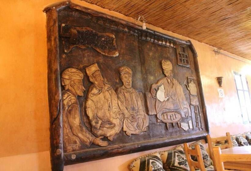 فندق صغير Chez Yacob Tamnougalt