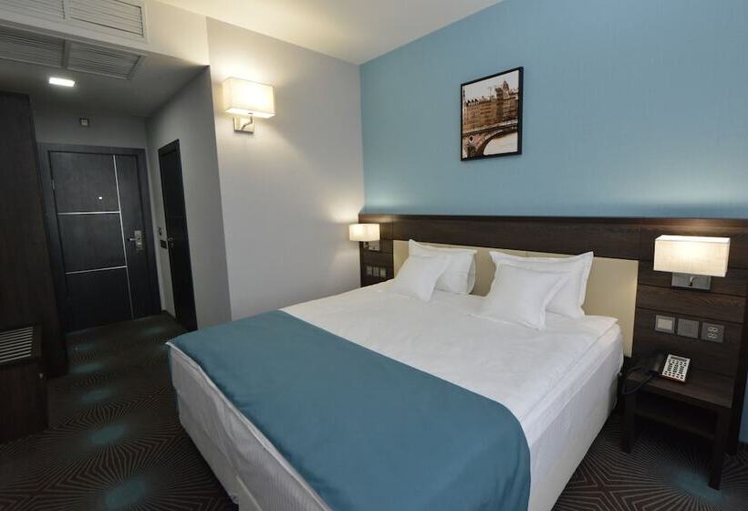 Aquamarine Hotel & Spa