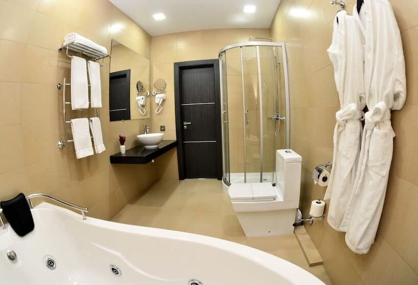 Aquamarine Hotel & Spa