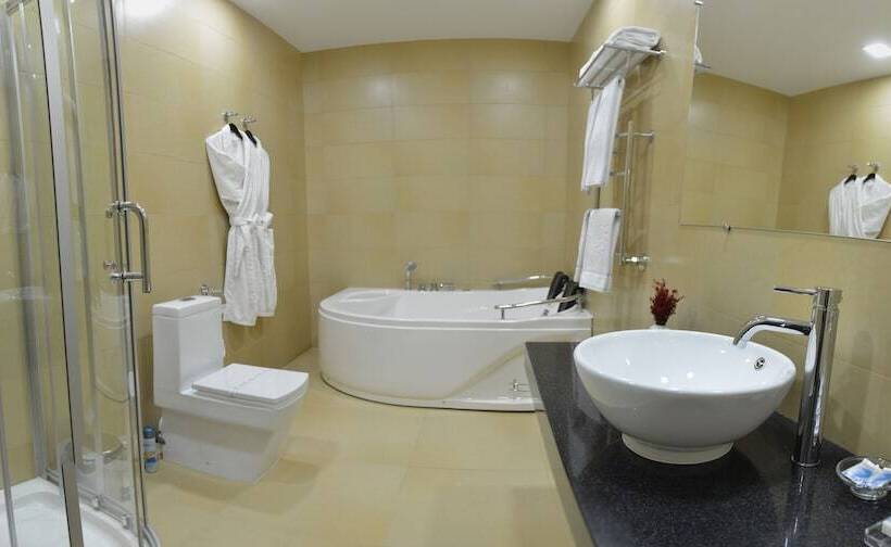 Aquamarine Hotel & Spa