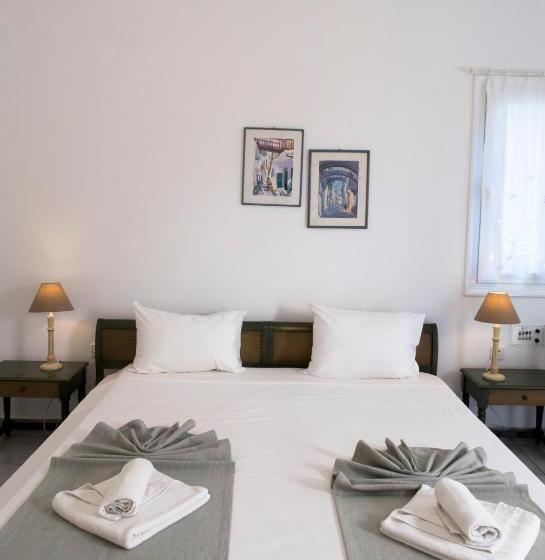 Astra Hotel Apartments