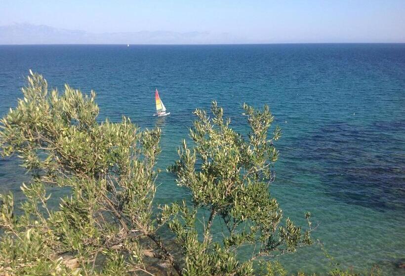 Camvillia Resort Messinia