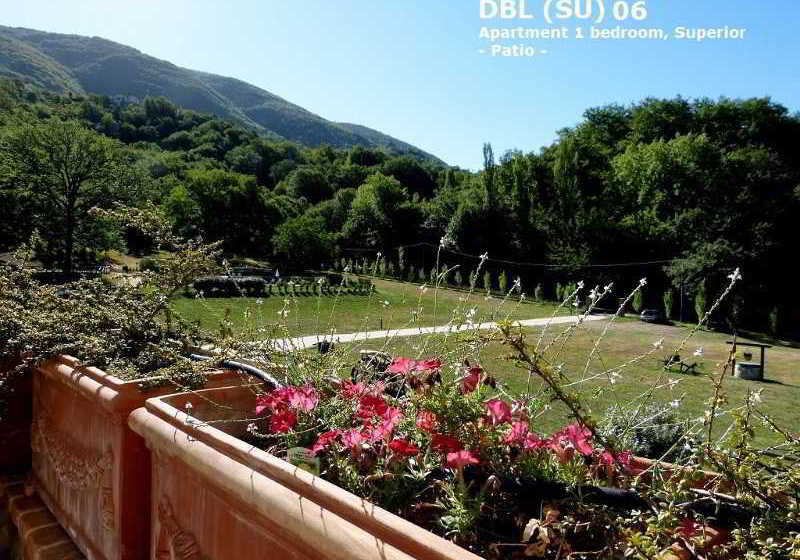 Cerqua Rosara Residence