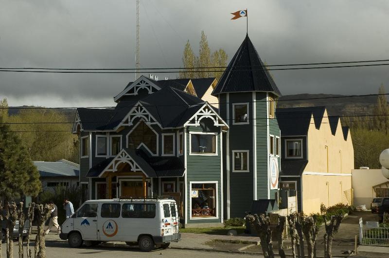 فندق فئة نجمة واحدة Del Glaciar Libertador